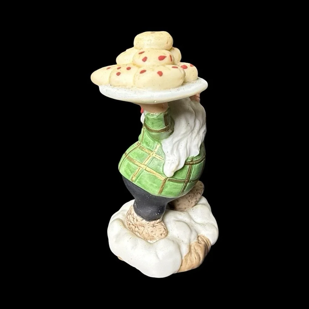 Fitz & Floyd Holiday Hamlet Enchanted Forest Pastry Vendor Figurine 1993